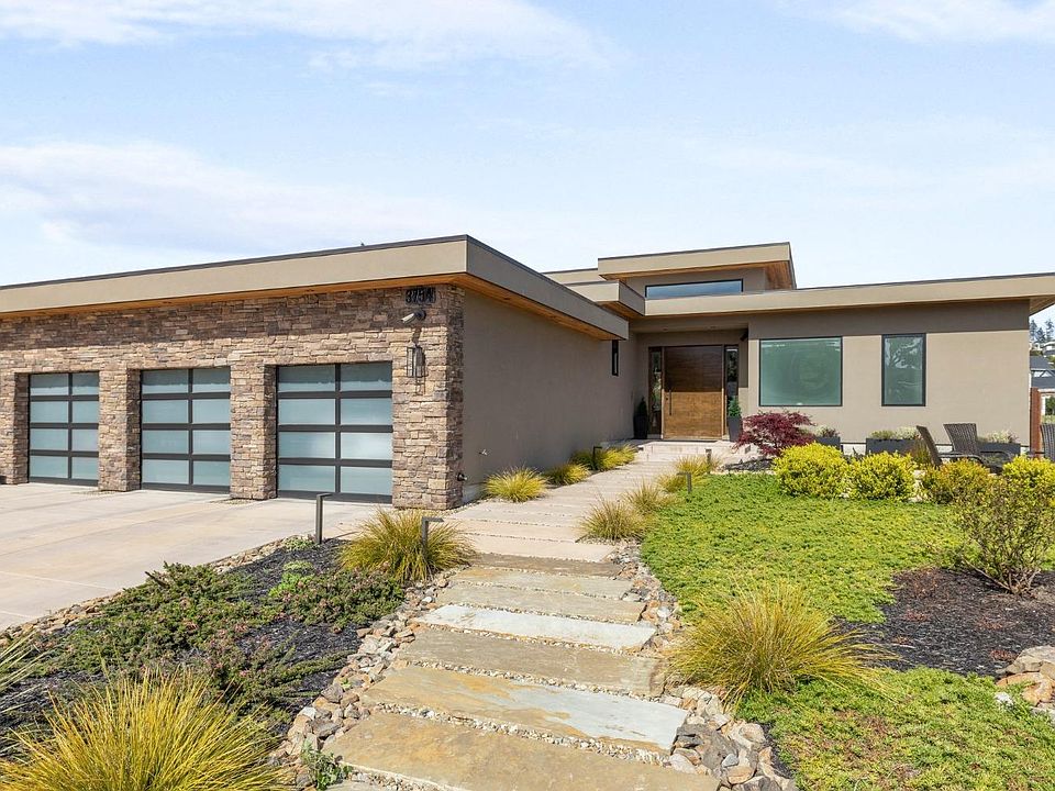 1st image of 3754 Saint Andrews Drive