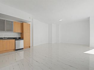 1350 NW 8th Ct #B2-6, Miami, FL 33136