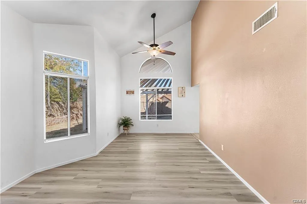 5 bed, 2486 sqft, $4,000 — Photo 4