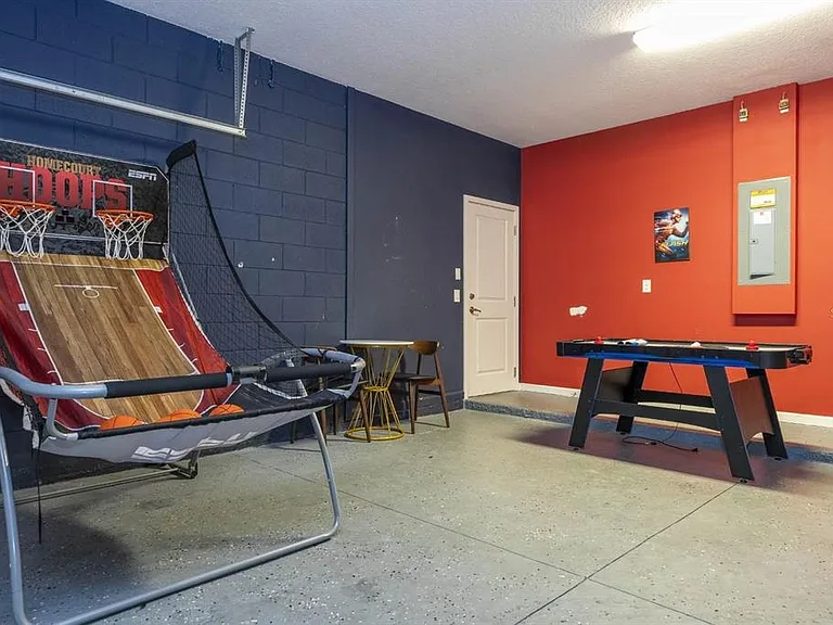 280 Ballo Dr — Photo 29