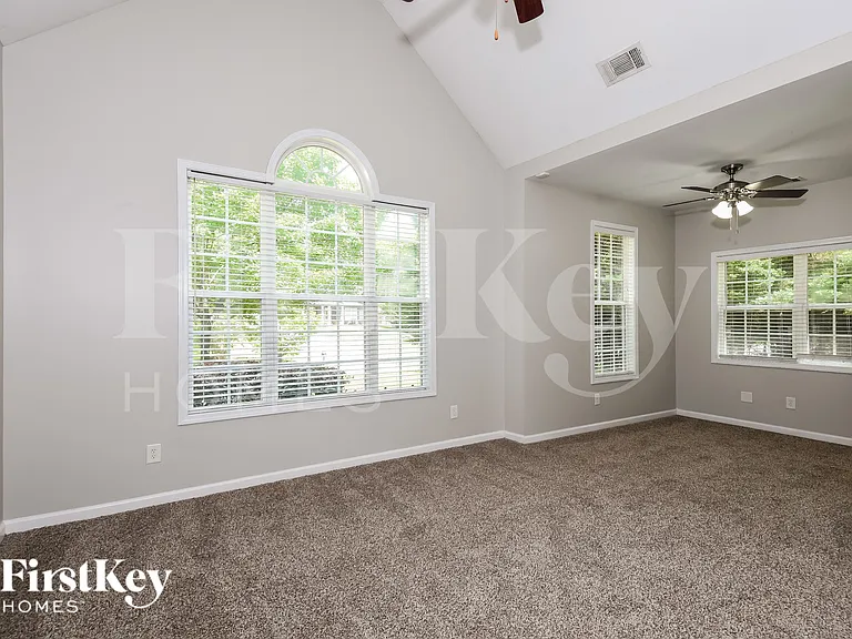 48 Temperence Way — Photo 8
