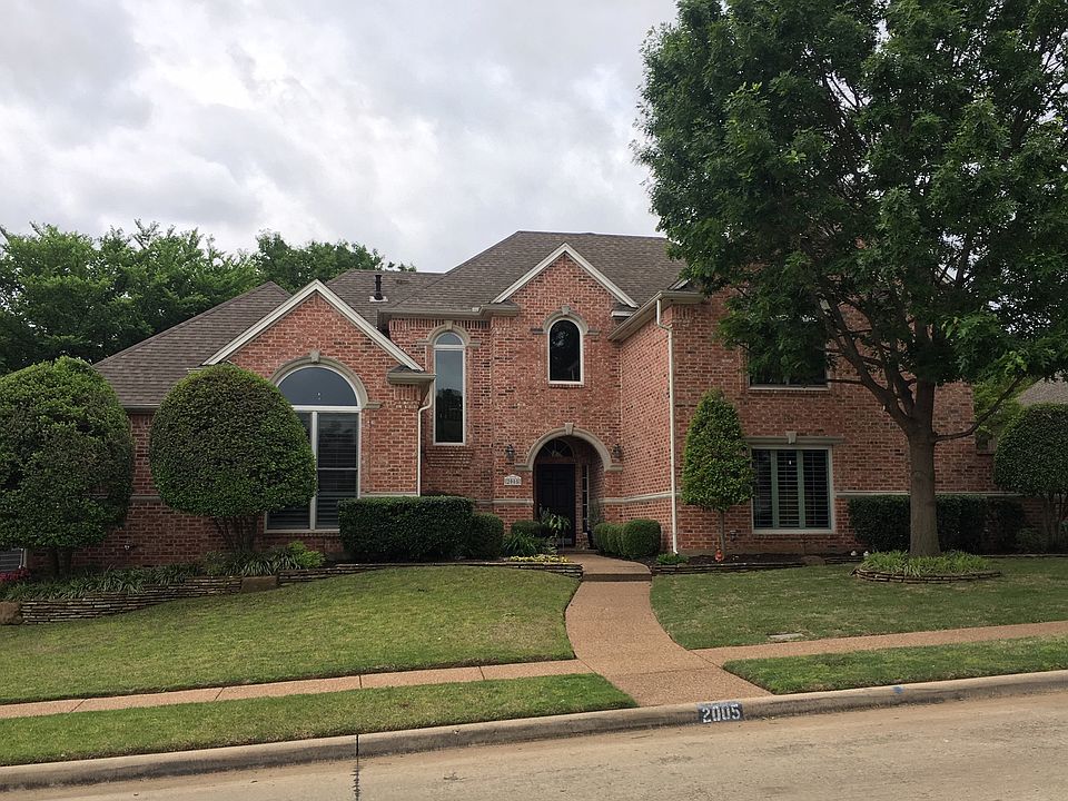 1st image of 2005 Reynolds Dr