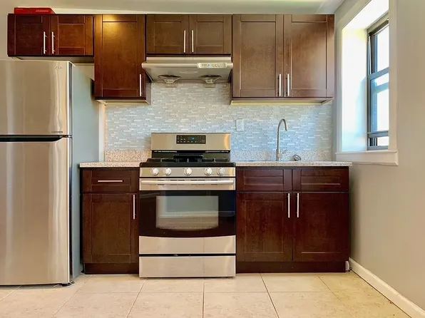 149 17th Street image 1 of 9