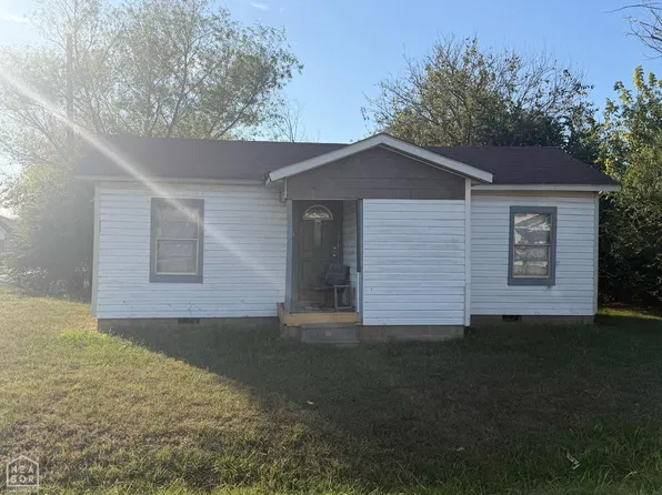 2017 Maurice St, Jonesboro, AR 72401