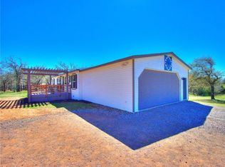 25425 Roselawn Rd, Blanchard, OK 73010