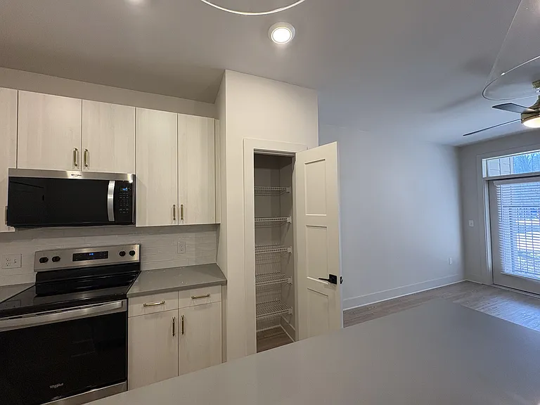 District on the Etowah Apartments — Photo 484