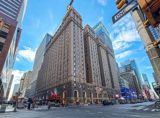 150 W 51st St APT 2121, New York, NY