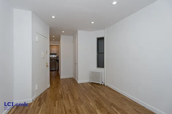 Rented by LC Lemle Real Estate Group | media 6