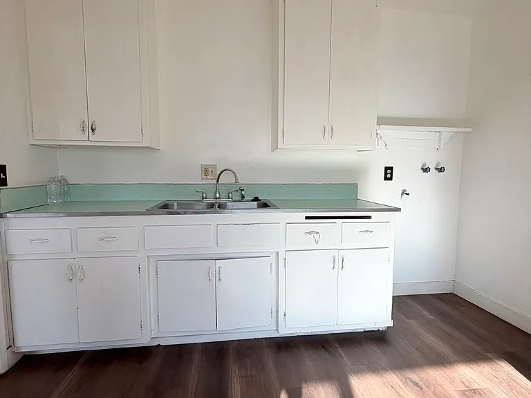 1412 S White Ave #2 — Photo 6