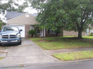 2 Finn Ct, Savannah, GA 31419