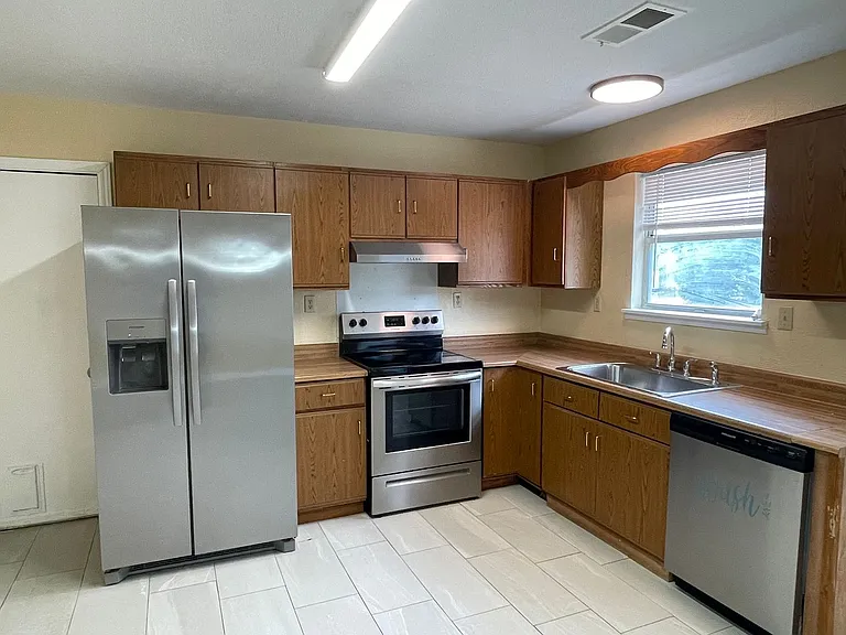 716 Persimmon Pass — Photo 17