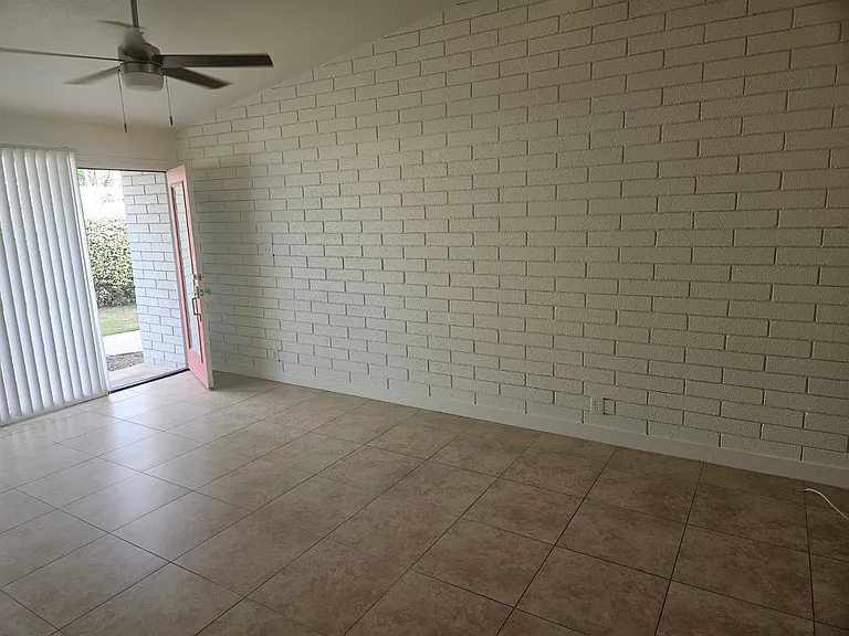 2520 N 46th St #5 — Photo 15