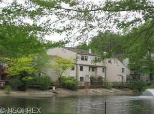 1440 Cedarwood Dr #24A, Westlake, OH 44145