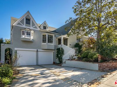 10610 Wellworth Ave, Los Angeles, CA, 90024