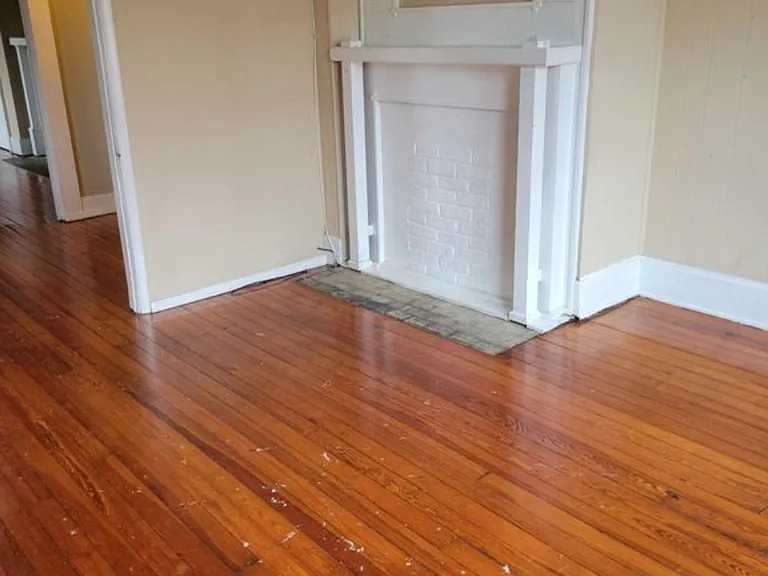 727 Deery St #4 — Photo 8