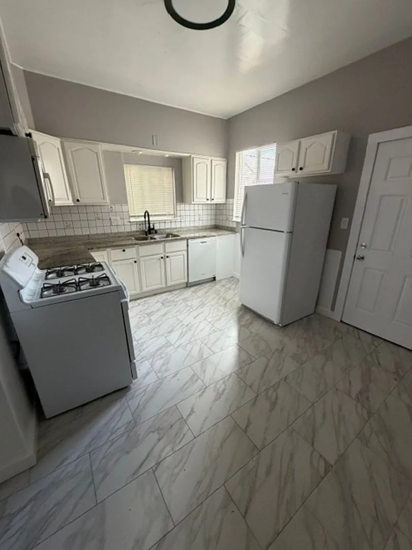 Beautiful Duplex — Photo 2