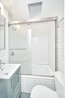 Rented by Living New York | media 4