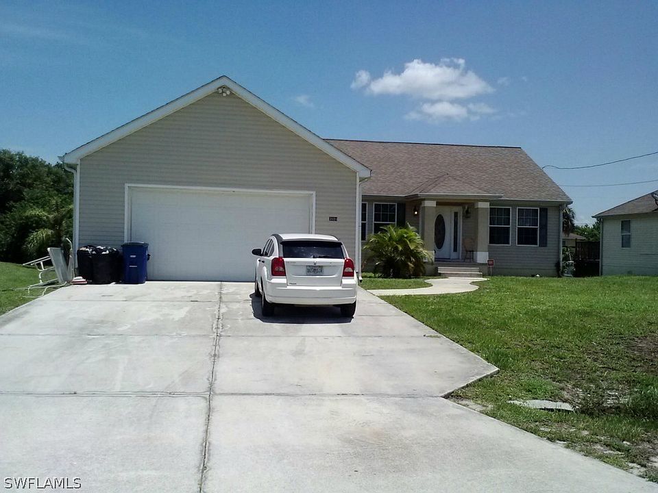 2nd image of 3606 2nd St W
