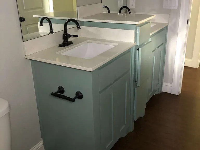 808 W Hull St — Photo 12
