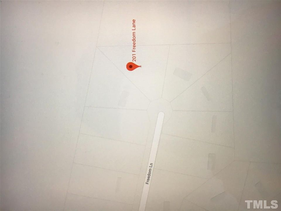 2nd image of 201 Freedom Ln