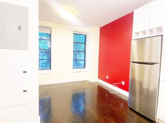 2nd image of 521 Eastern Pkwy #1G