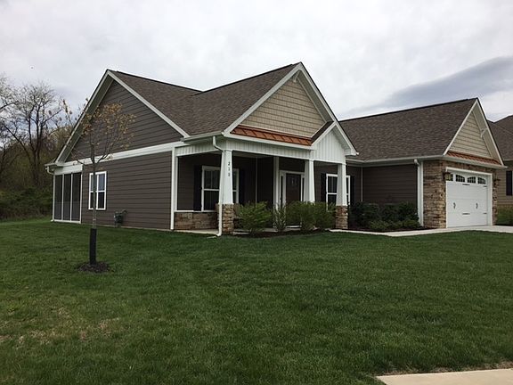 2nd image of 210 Savannah Dr NE