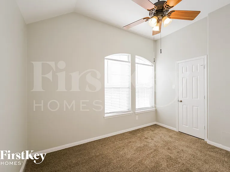 3806 Teal Maple Ct — Photo 10