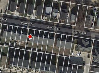 5021 Queens Stroll Pl SE, Washington, DC 20019