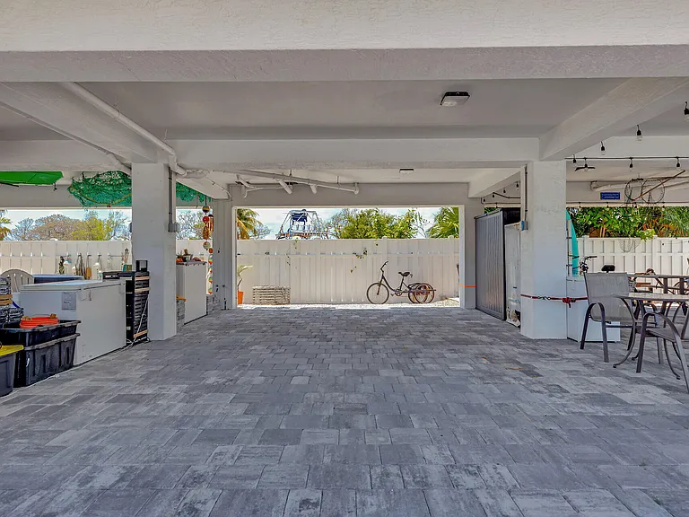 10877 Overseas Hwy #108 — Photo 24