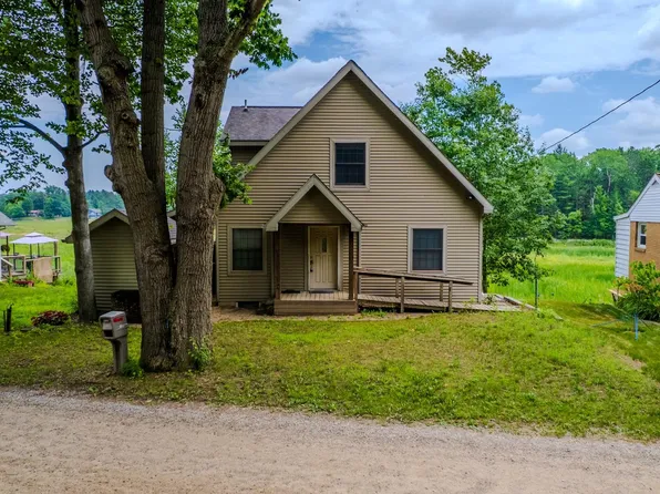 4529-4532 S Lakeview Dr, Beaverton, MI 48612