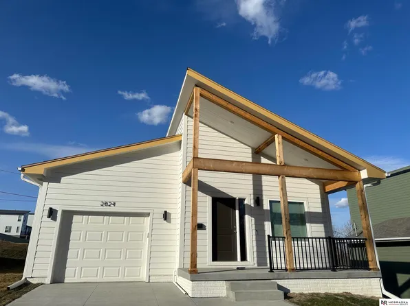 2824 Parker St, Omaha, NE 68111