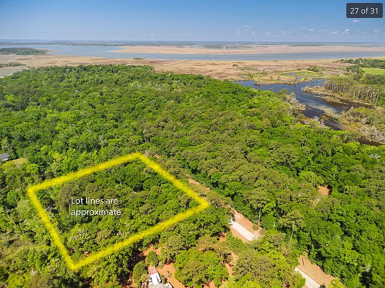 8609 Raccoon Island Rd — Photo 28