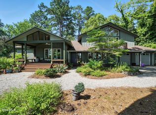 1603 Rivershore Rd, Elizabeth City, NC 27909