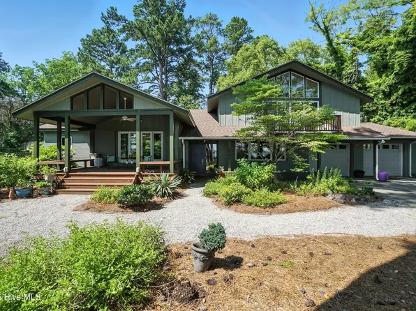 1603 Rivershore Road, Elizabeth City, NC 27909