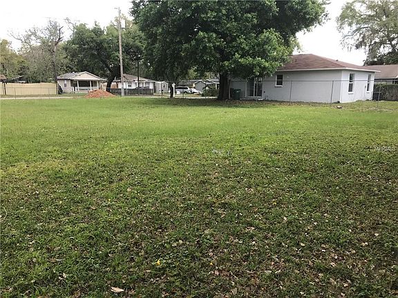 3rd image of 1601 E 98th Ave
