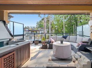 15775 Mountain View Dr, Surrey, BC V3Z 0C6