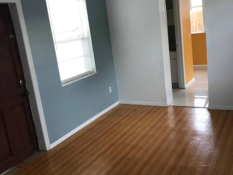 5120 17th Ave N #2 — Photo 1