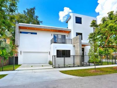 3190 Lamb Ct, Miami, FL, 33133