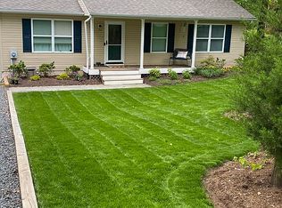 7720 Schooner Dr, Lusby, MD 20657