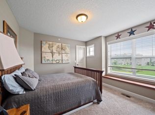 3405 Chestnut Ln, Eagan, MN 55123