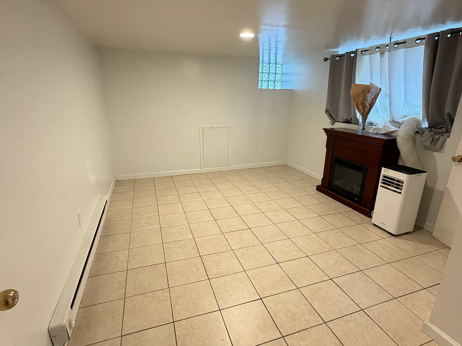 2 bed, $950 — Photo 4