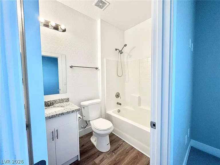 1401 Ogallala St #4 — Photo 9