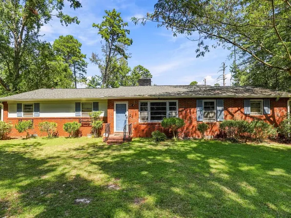 118 Kensington Dr, Spartanburg, SC 29306