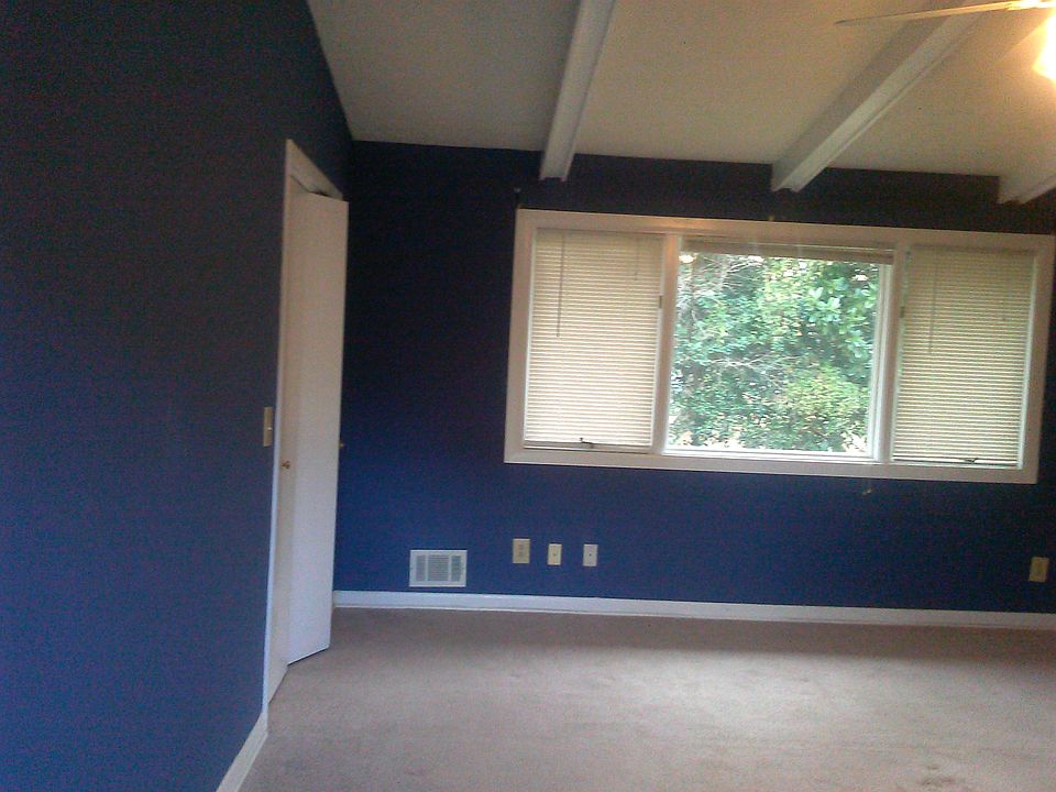 1st image of 1025 Wedgewood Dr