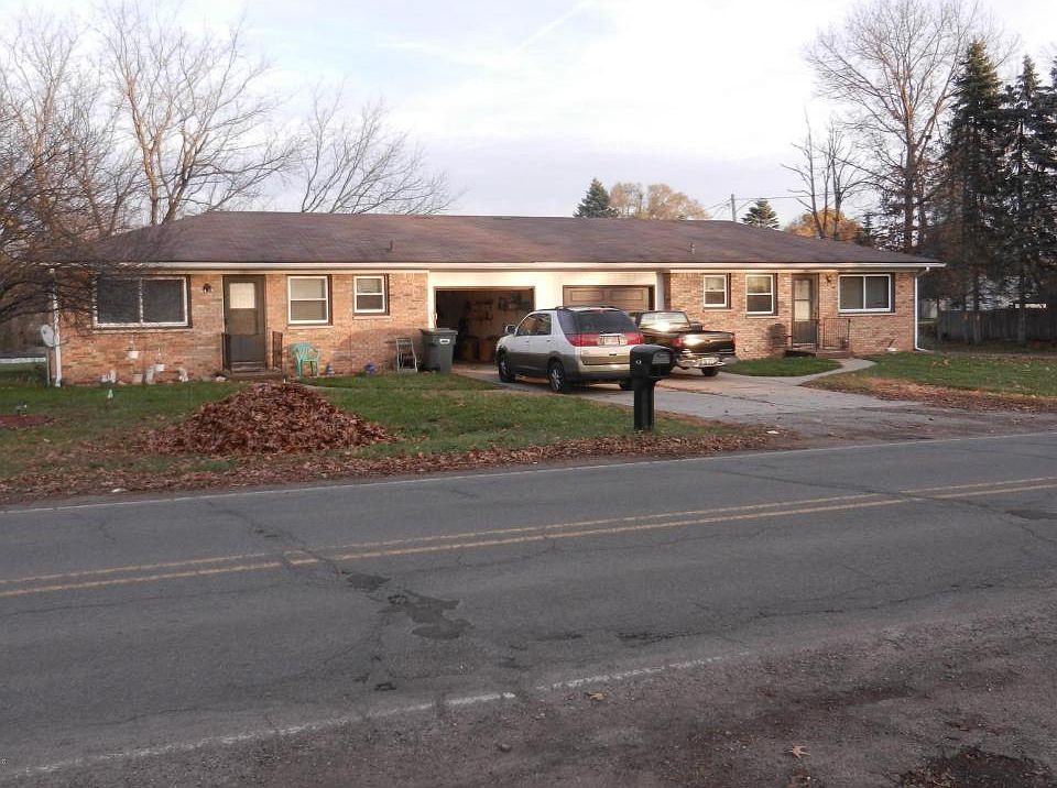 2nd image of 426 E Ave N