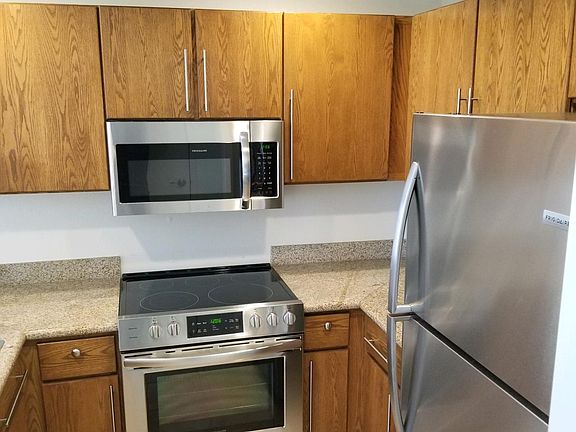 5th image of 11913 93rd Ln NE APT 301
