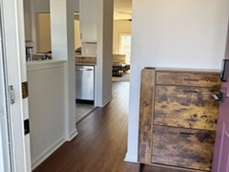 612 Graythorn Ln — Photo 13