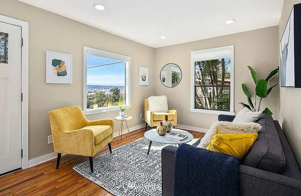1 bed, 860 sqft, $2,700 — Photo 3