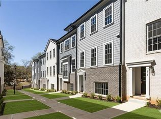 3165 Dogwood Dr #101, Atlanta, GA 30354