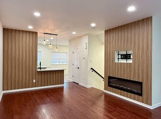 153 Mercer Ct, Fairless Hills, PA 19030